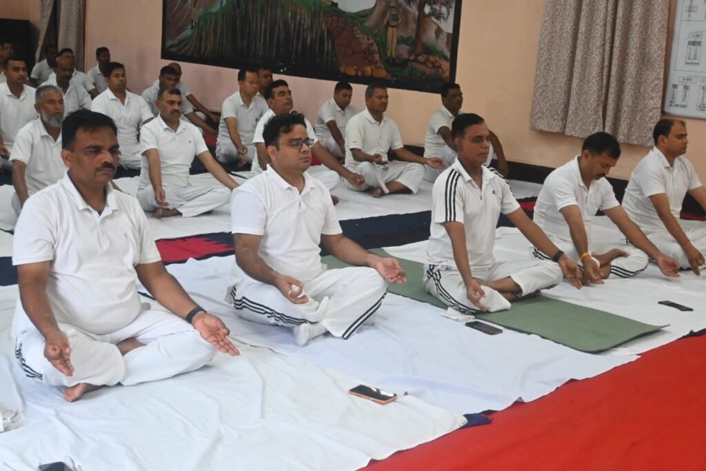১২৮ বেটেলিয়ন, কেন্দ্ৰীয় ৰিজাৰ্ভ পুলিচ বাহিনীয়ে পালন কৰিলে আন্তঃৰাষ্ট্ৰীয় যোগ দিৱস